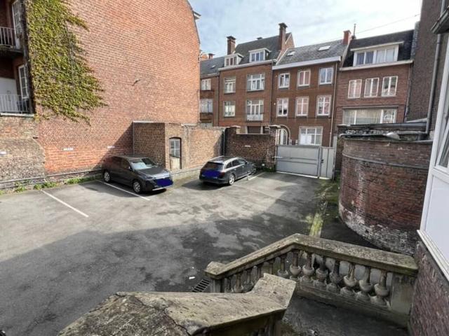 Garage Box en Location à Namur