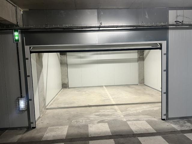 Garage double box fermé