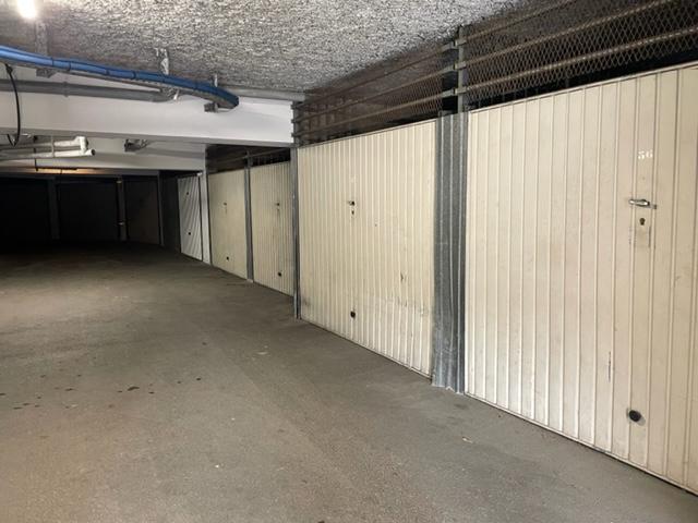 GARAGE DE 14 M2 SECURISE