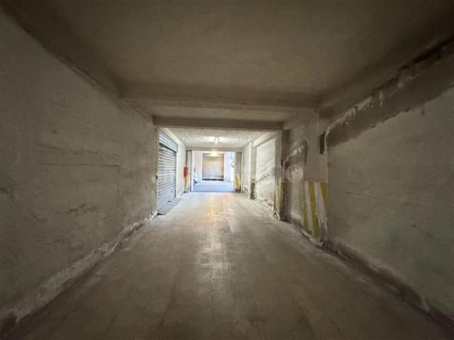 Garage di 19 mq a Rapisardi, Ballo, Cibele Catania
