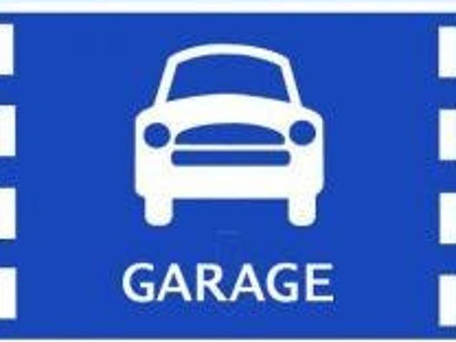 GARAGE EN SOUS SOL SECURISE