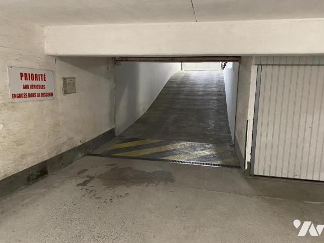 Garage en vente à Baule Escoublac, Pays de la Loire, 89100€
