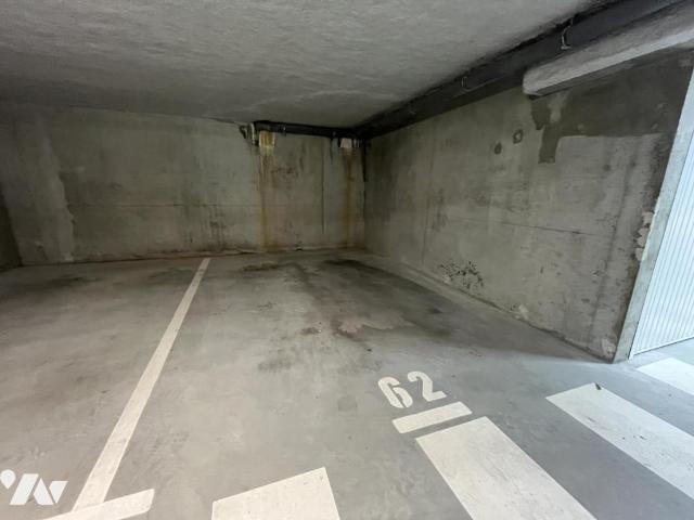 Garage en vente à Chapelle sur Erdre, Pays de la Loire, 16000€