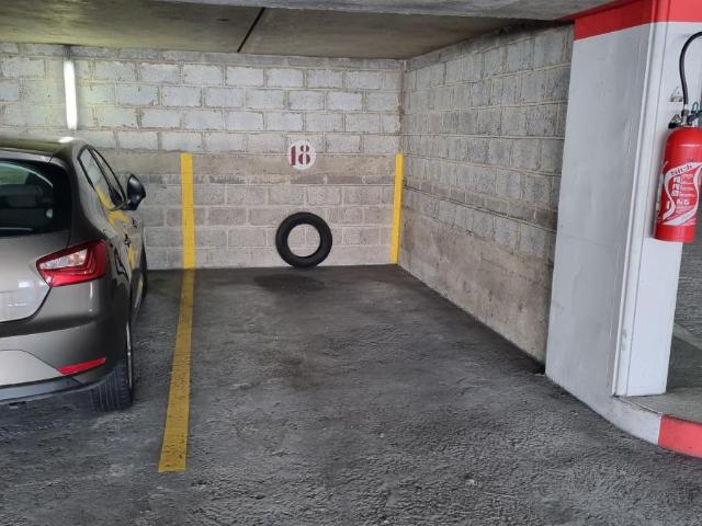 Garage en vente à Cherbourg en Cotentin, Normandie, 12200€