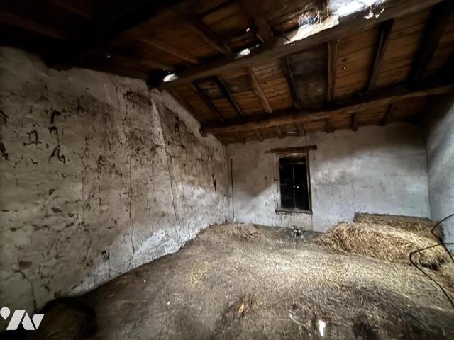 Garage en vente à Divatte sur Loire, Pays de la Loire, 44000€