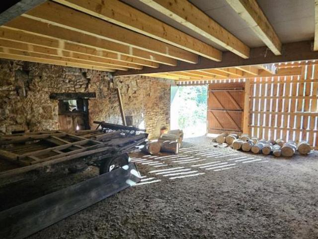 Garage en vente à Ménil sur Belvitte, Grand Est, 77000€
