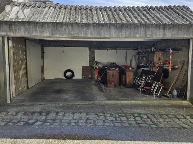 Garage en vente à Pontivy, Bretagne, 37000€
