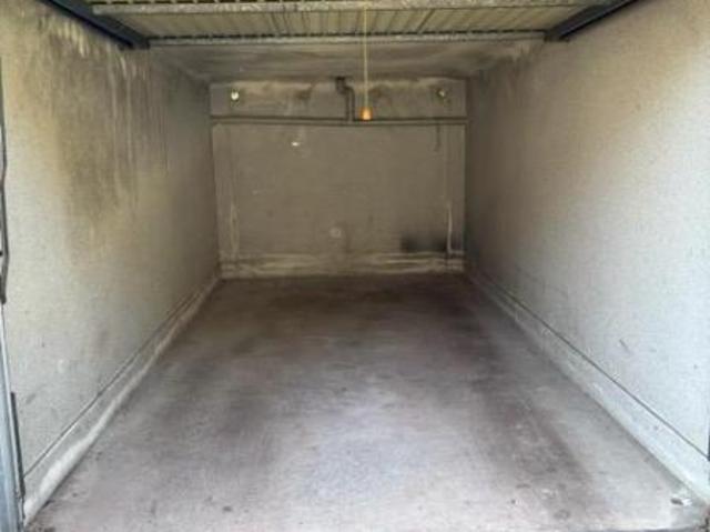 Garage en vente à Raon l'Étape, Grand Est, 24000€