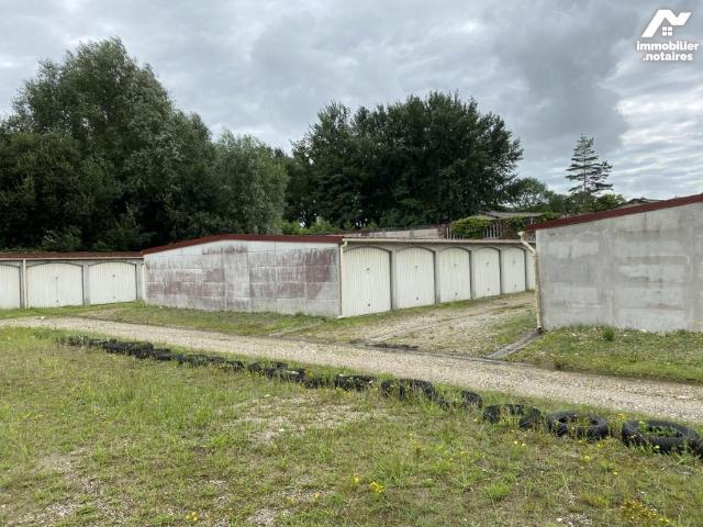 Garage en vente à Rue, Hauts de France, 500000€