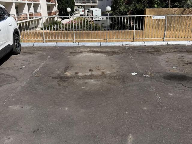 Garage en vente à Saint Brieuc, Bretagne, 12000€