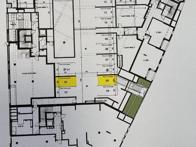 Garage en vente à Saint Malo, Bretagne, 22500€