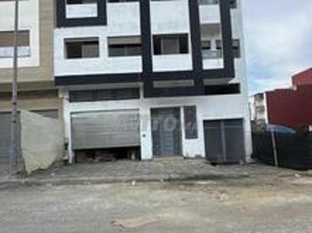 Garage excellent à vendre