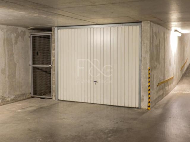 Garage fermé de 14 m² proche Gare Part Dieu