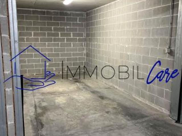 Garage in affitto a Livorno 15 mq Rif: 1426050