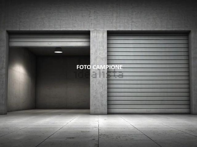 Garage in affitto di m² in Contrada Cremenzi
