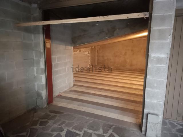 Garage in affitto di m² in Strada Cordarina