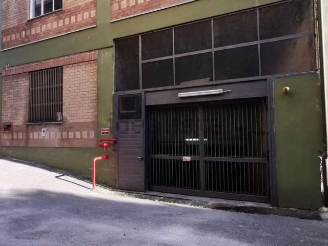 Garage in affitto di m² in Via Tagliamento, 155