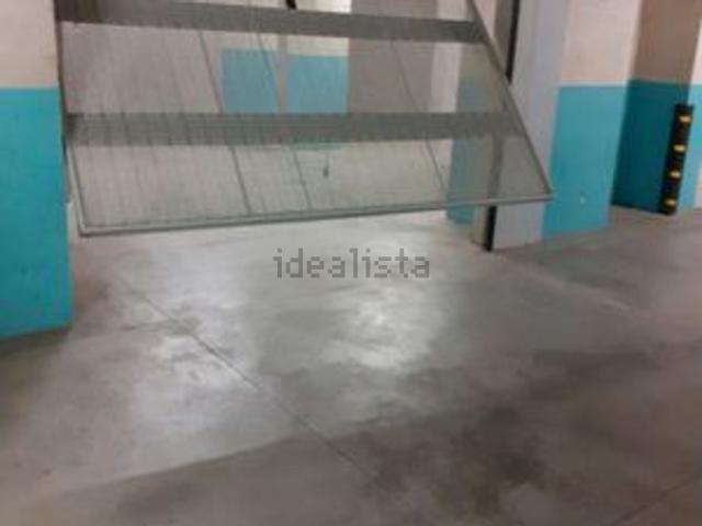 Garage in affitto di m² in Via Ugo Bassi, 12
