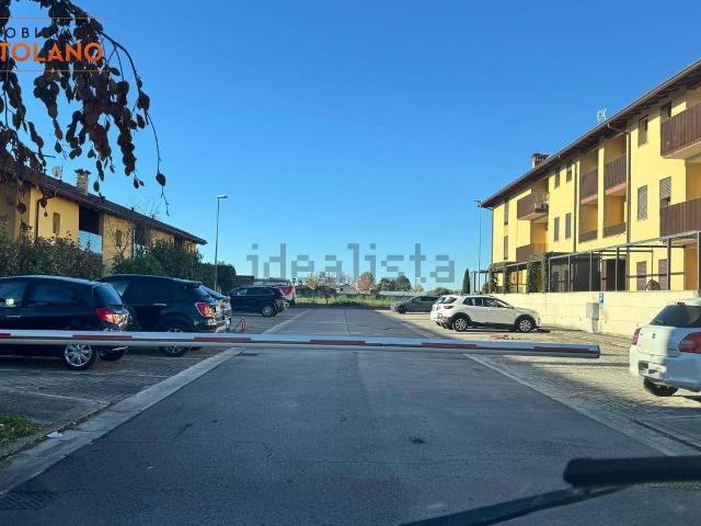 Garage in affitto di m² in Via XXIV Maggio, 8