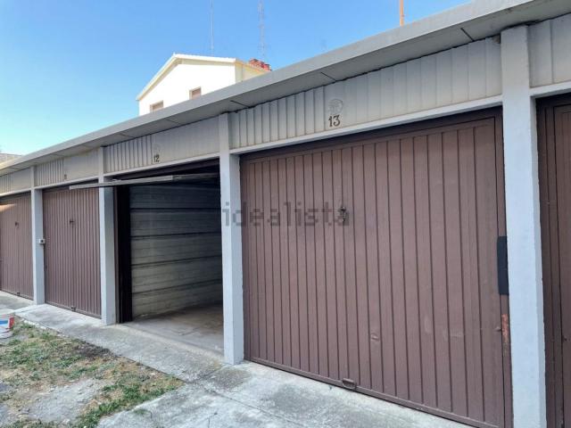 Garage in affitto di m² in Via Antonio Bonardi