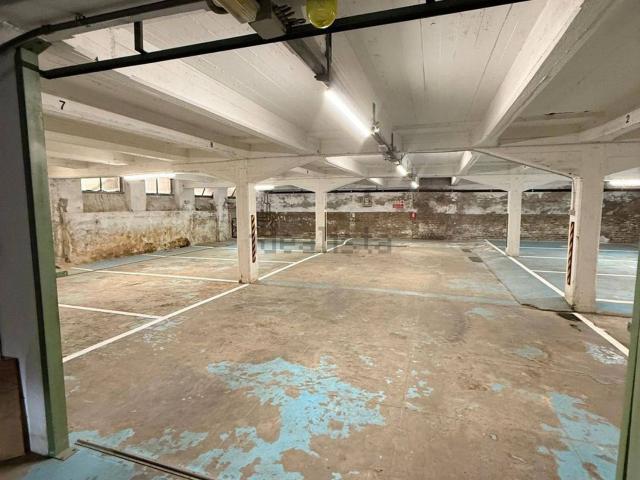 Garage in affitto di m² in Via Caldirolo