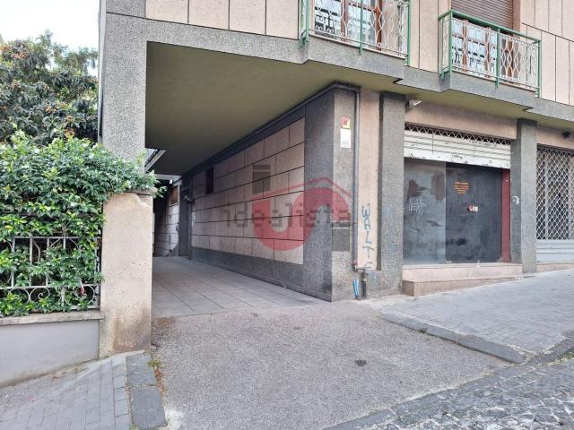 Garage in affitto di m² in Via Cappuccini