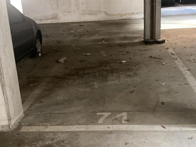 Garage in affitto di m² in Via Fabio Filzi, 105