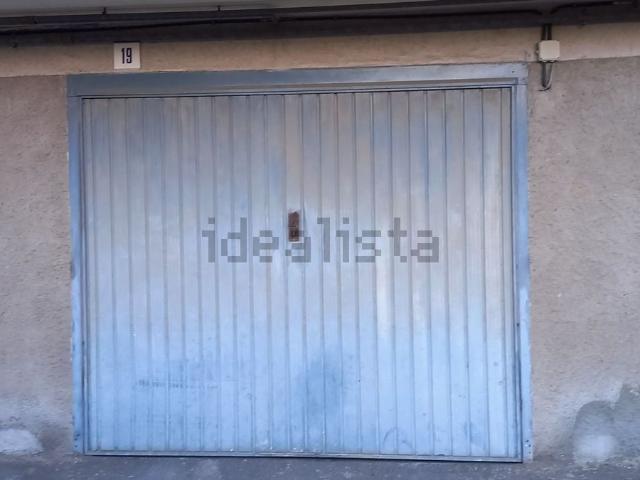 Garage in affitto di m² in Via Firenze, 123