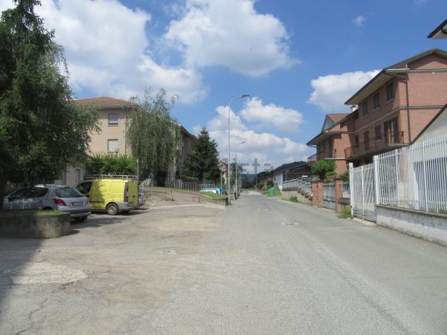 Garage in affitto di m² in Via Francesco Solia