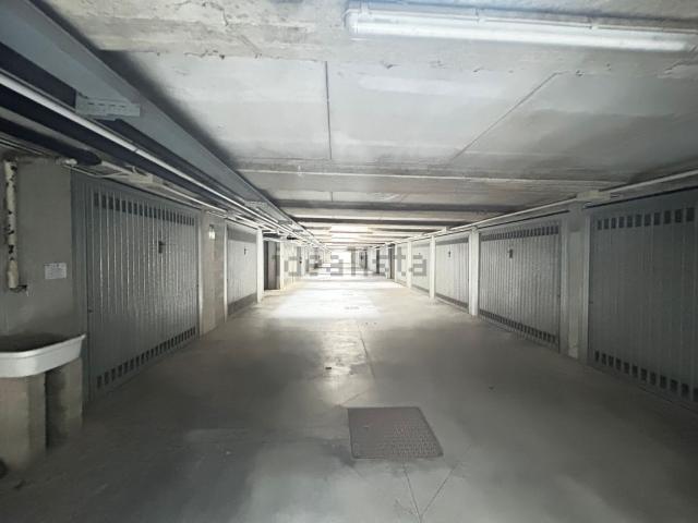 Garage in affitto di m² in Via Giovanni Dogliotti