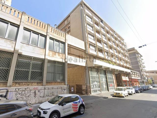 Garage in affitto di m² in Via Giacomo Puccini, 28