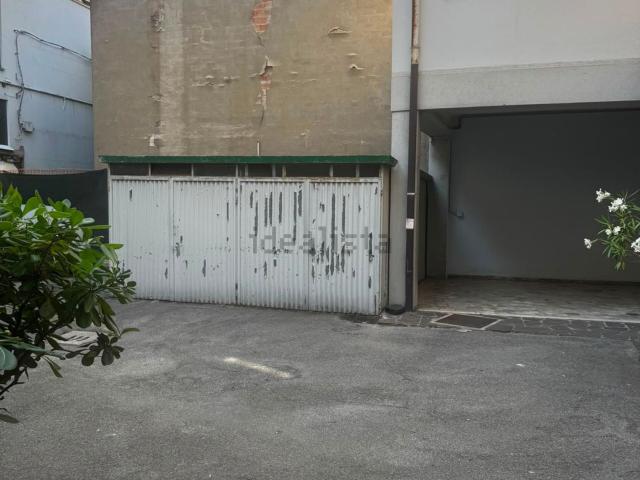 Garage in affitto di m² in Via Paolo Sarpi