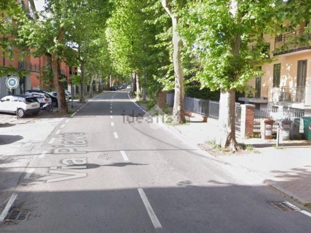 Garage in affitto di m² in Via Piave