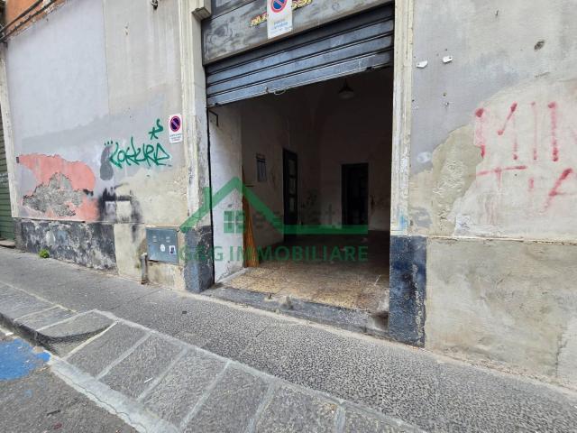 Garage in affitto di m² in Via Pozzo Canale