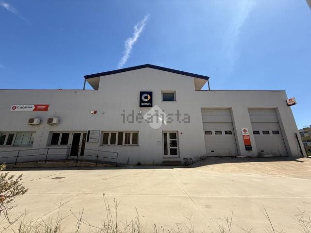 Garage in affitto di m² in Via Sant&apos Anna II Tronco, 12