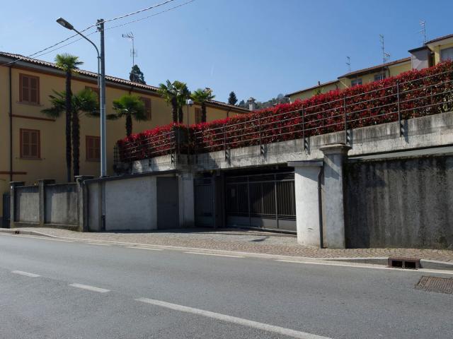 Garage in affitto di m² in Via Sempione, 55