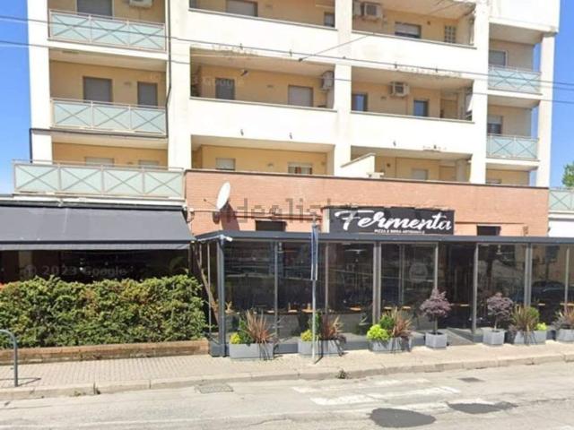 Garage in affitto di m² in Viale della Unità D&apos Italia, 1