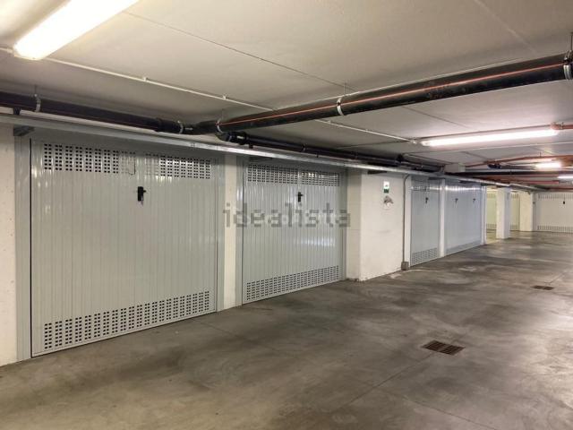Garage in affitto di m² in Viale Virginia Reiter