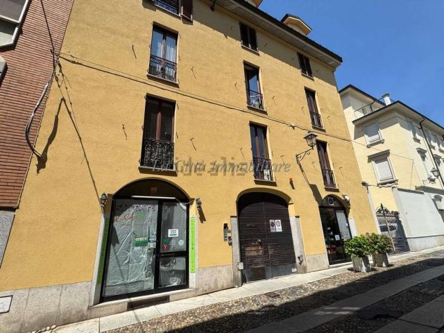 Garage in affitto di m²