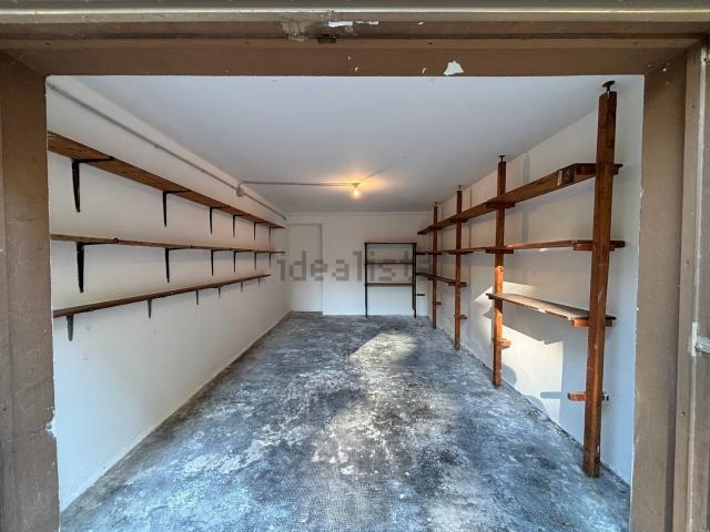 Garage in affitto di m²