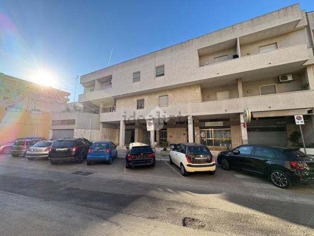 Garage in affitto di m²