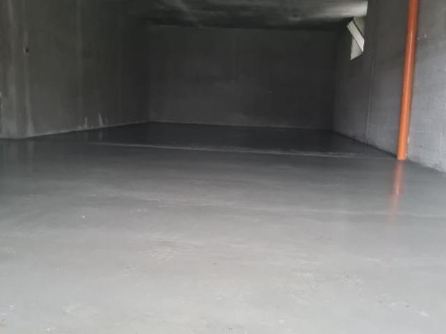 Garage in Busca