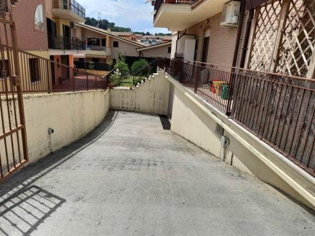 Garage in Vendita[34 mq]