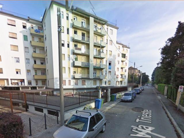 GARAGE in VENDITA a MELZO