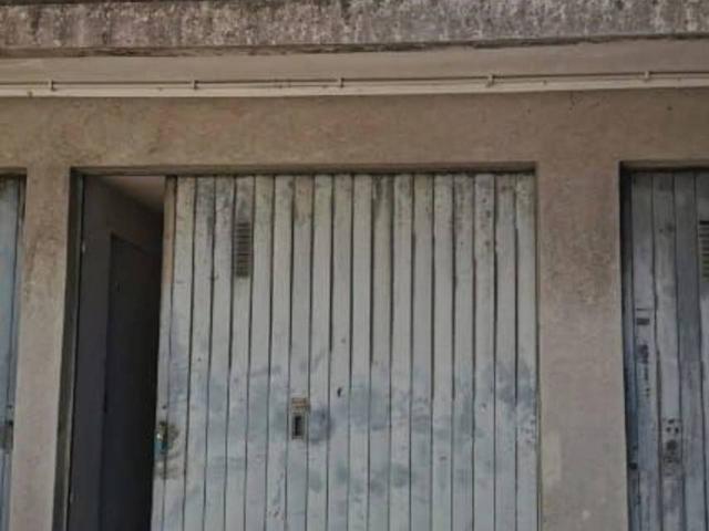 Garage in vendita a Milano
