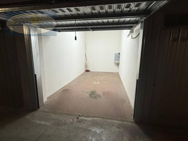 Garage in vendita a Bologna