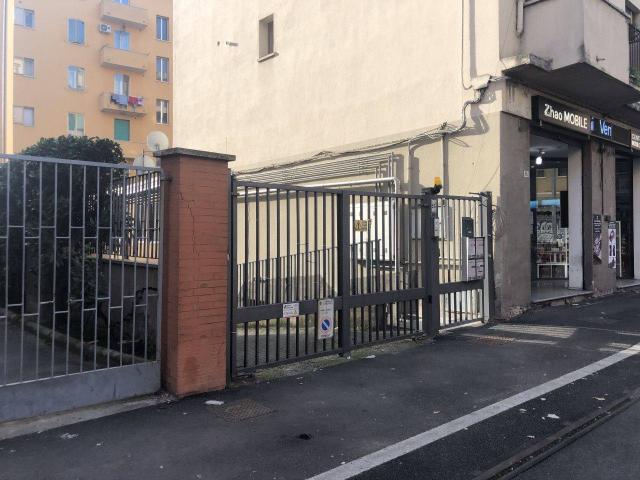 Garage in vendita a Bologna