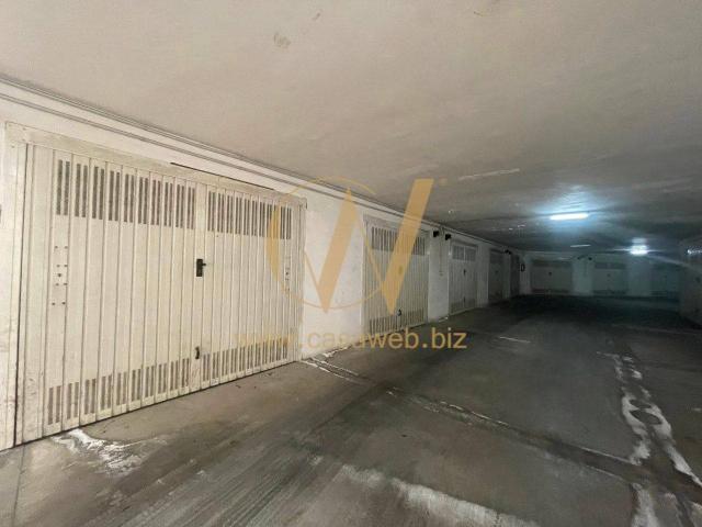 Garage in vendita a Casagiove