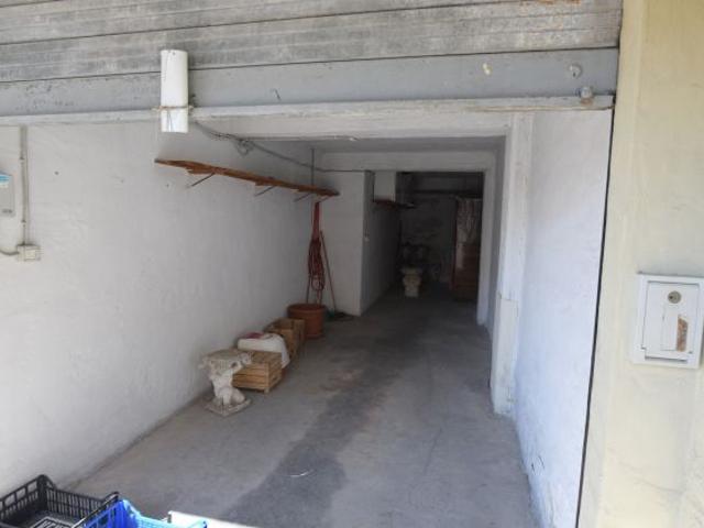 GARAGE in Vendita a Fermo Viale XXV Aprile, 38 € 15.000 20 m