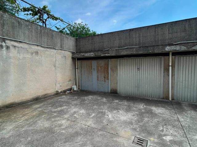 GARAGE in vendita a Solbiate Olona